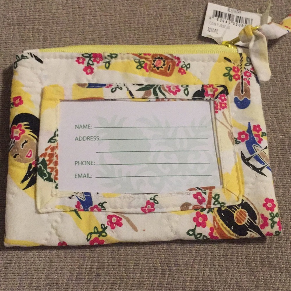 Corner purse